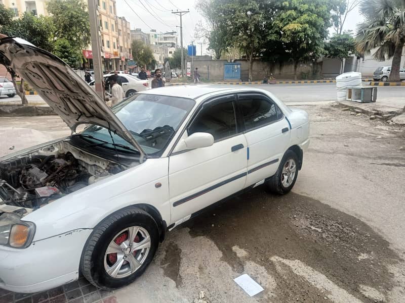 Suzuki Baleno 2005 3