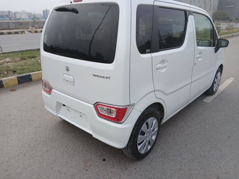 Suzuki Wagon R 2022 3