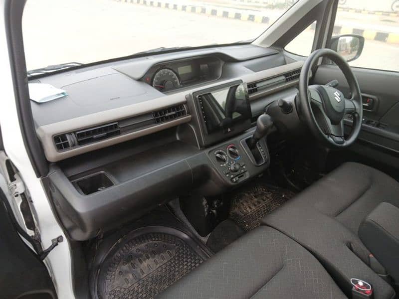 Suzuki Wagon R 2022 6