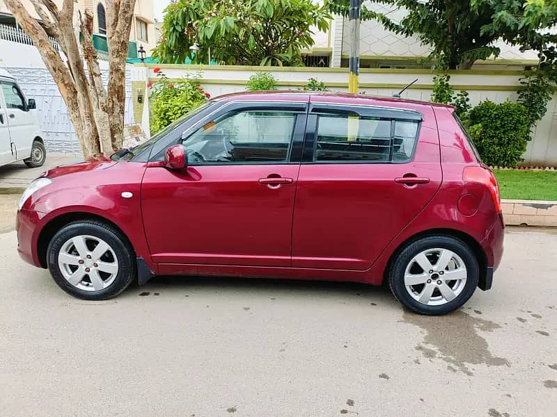 Suzuki Swift Model 2015(Automatic) 7