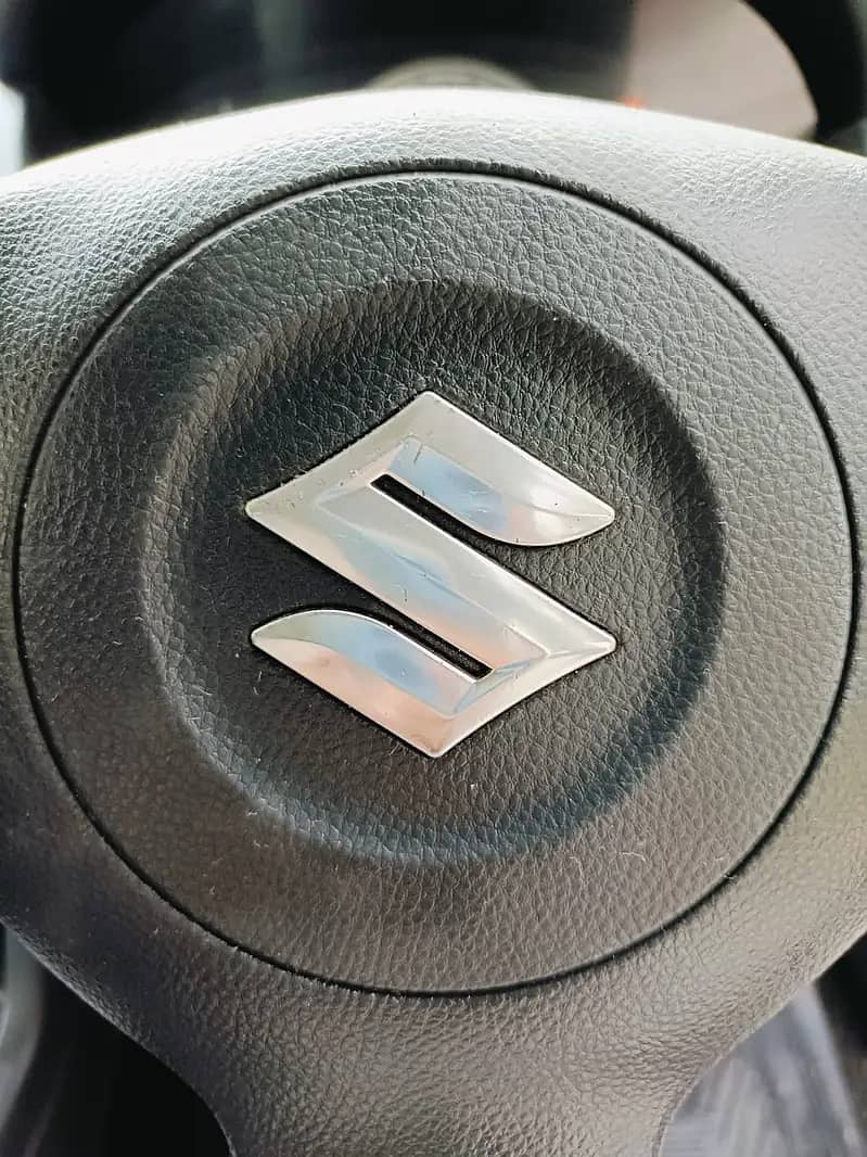 Suzuki Swift Model 2015(Automatic) 14