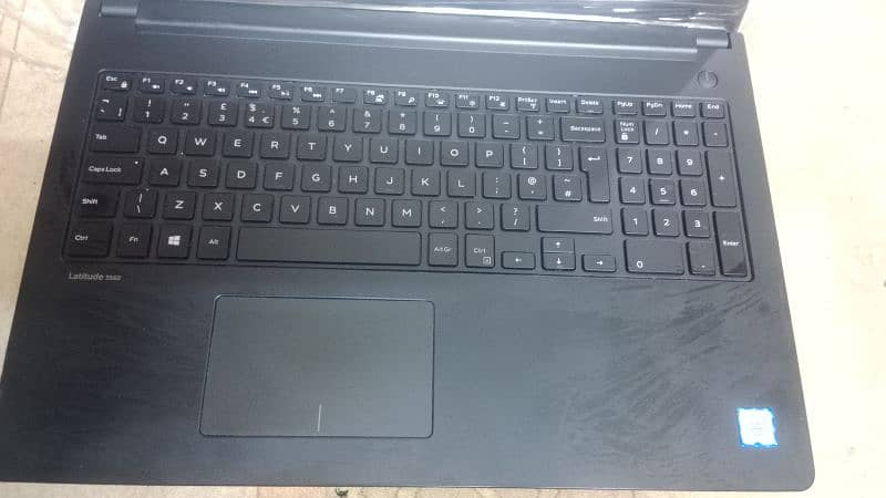 Dell latitude E3570 i3 6th 8Gb Ram 128Gb ssd 6