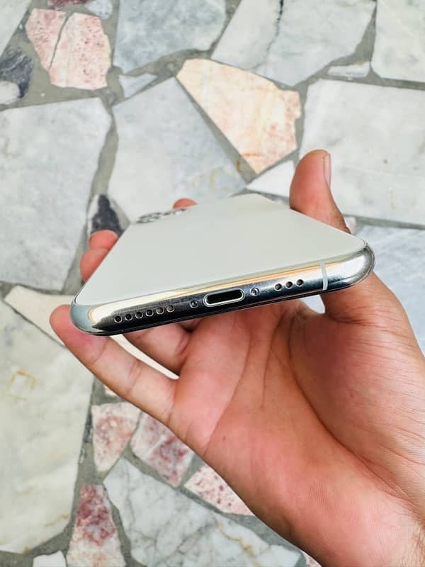 iphone 11 pro PTA approved 3