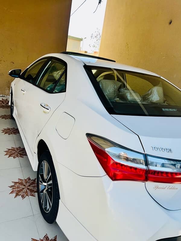 Toyota Corolla Altis X 1.6 special edition 2022 3