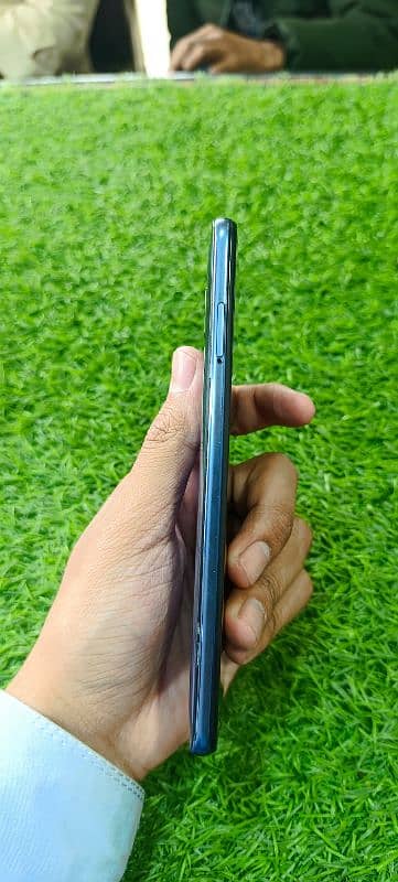 Redmi Note 9 Pro   6 GB -128GB 4