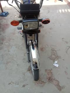 125 2019madil Total genuine bike dokota Chak 211 0319_-_62_-48-_-607