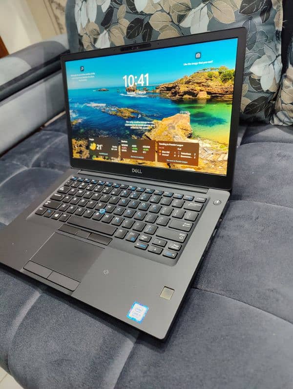 Dell Latitude 7490 i5 8th Generation 8gb Ram 256gb SSD 14" IPS FHD Dis 2