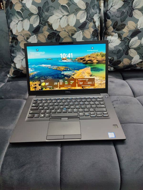 Dell Latitude 7490 i5 8th Generation 8gb Ram 256gb SSD 14" IPS FHD Dis 6