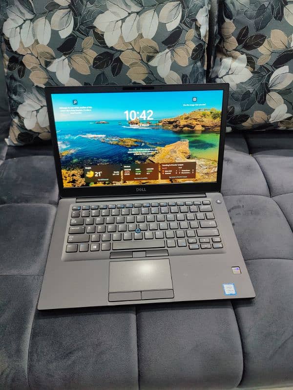 Dell Latitude 7490 i5 8th Generation 8gb Ram 256gb SSD 14" IPS FHD Dis 14