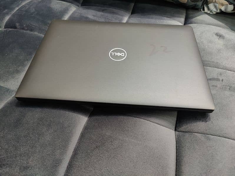 Dell Latitude 7490 i5 8th Generation 8gb Ram 256gb SSD 14" IPS FHD Dis 15