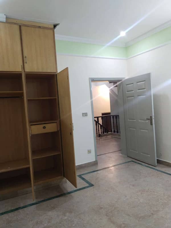 3 Marla Upper Portion for Rent in Ali Town for Bachlors + Family 2