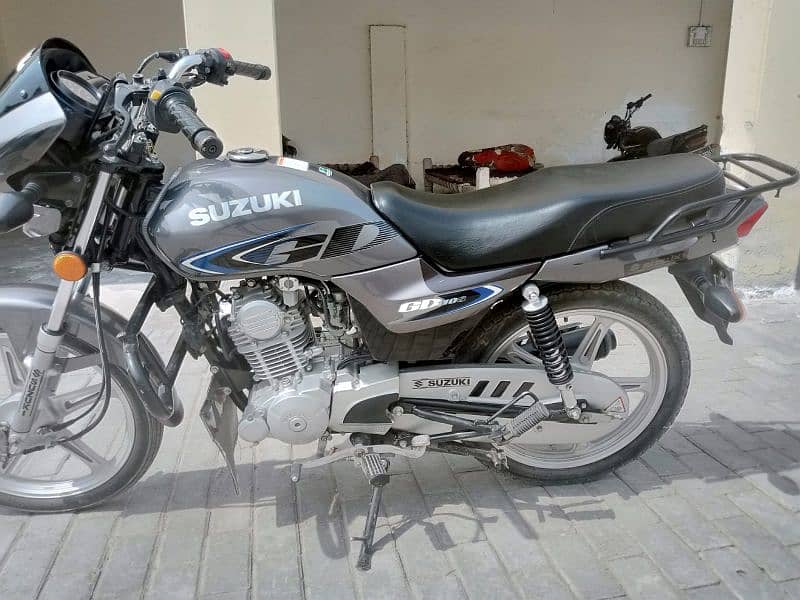 Suzuki bike for sale 2