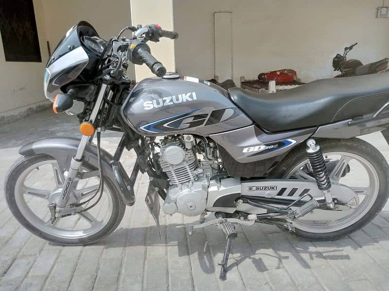 Suzuki bike for sale 5