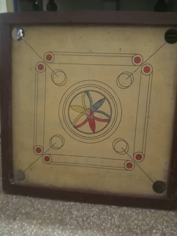 carrom board 0