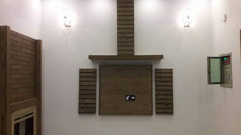 A BEAUTIFUL 5 MARLA HOUSE FOR SALE IN UMER BLOCK SECTOR B BAHRIA TOWN LAHORE 14