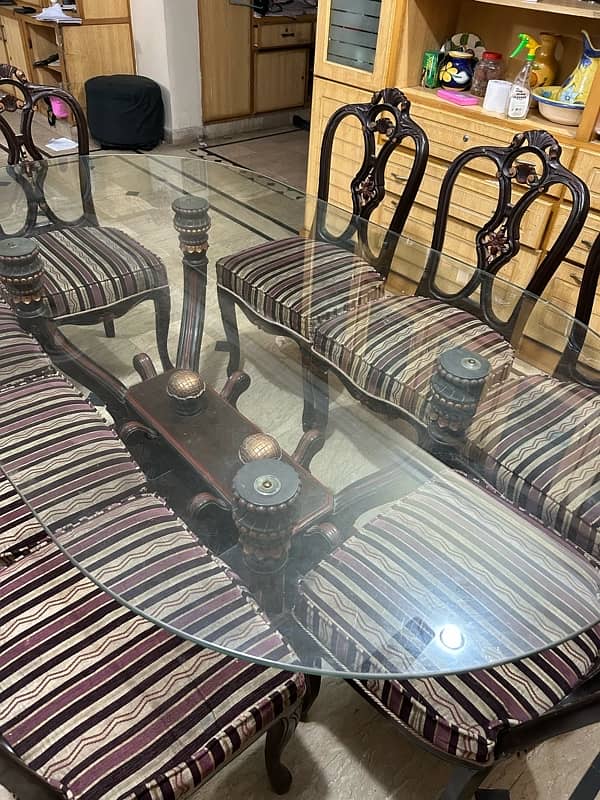 chinioti wood dining table with 8 chairs 2