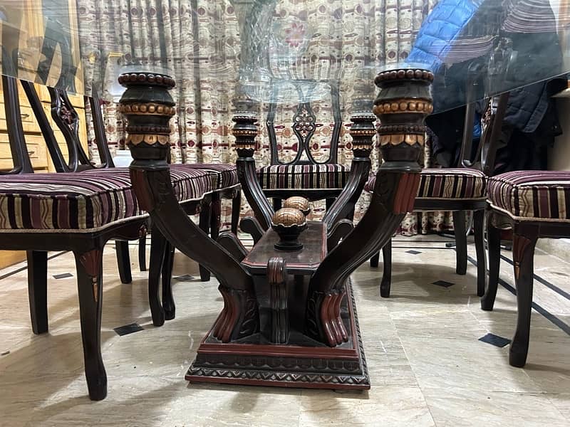 chinioti wood dining table with 8 chairs 15