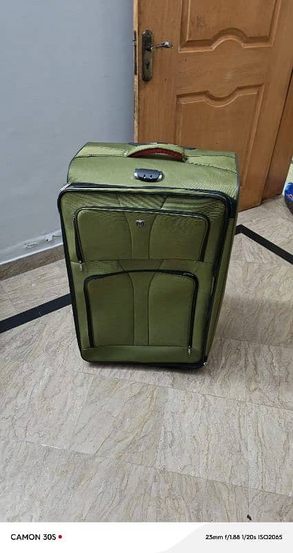 New travel luggage bags never used 10/10 condition 1