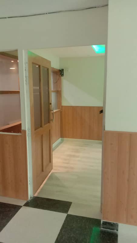 Premium 1000 Sqfeet Office Space for Rent in F-11, Markaz Sector 9