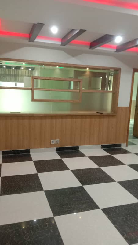 Premium 1000 Sqfeet Office Space for Rent in F-11, Markaz Sector 21