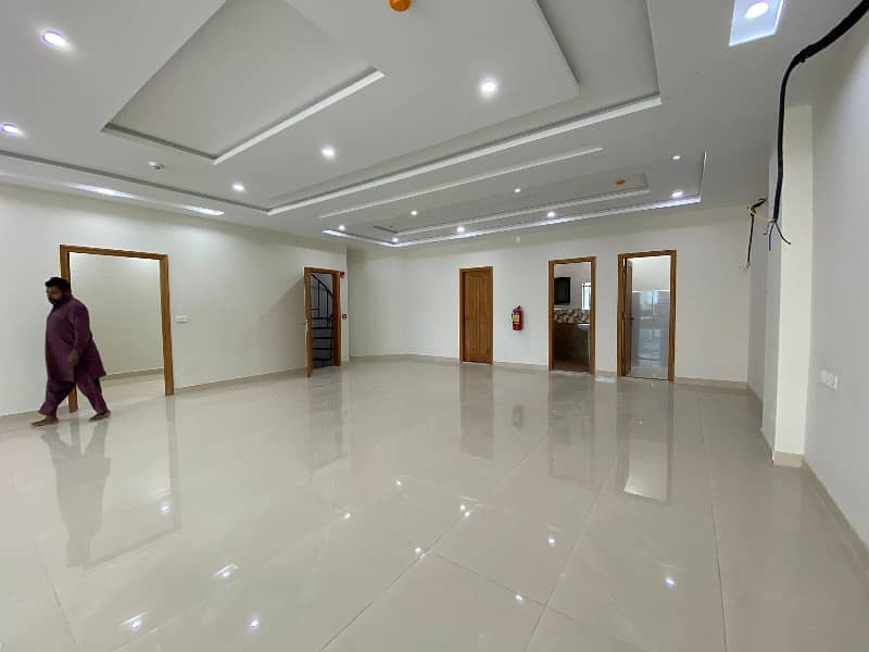 8 Marla Floor Office Is Available For Rent On Top Location Of MB DHA Phase 6 Lahore 2