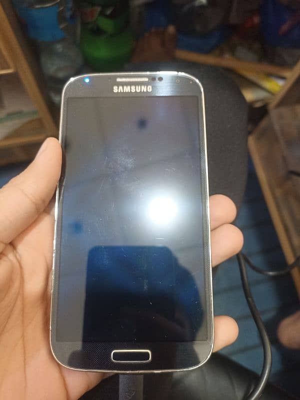 Samsung Galaxy S4 3