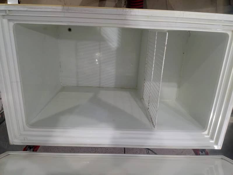 Coca Cola Medium Size Classey Single Door Deep Freezer 7