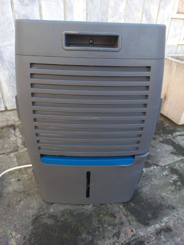 Dehumidifiers 4