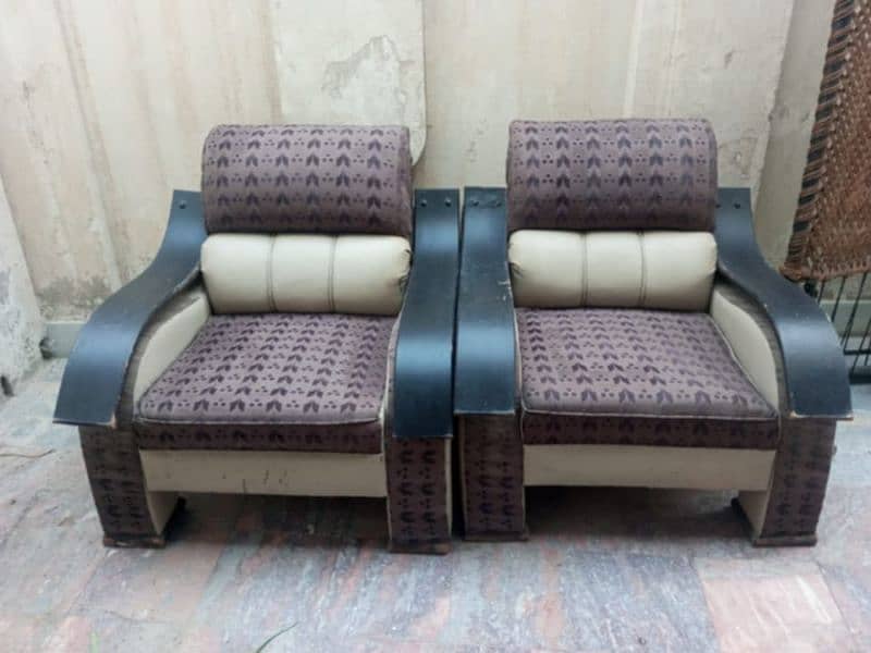 5 seater sofa set in good condition 0