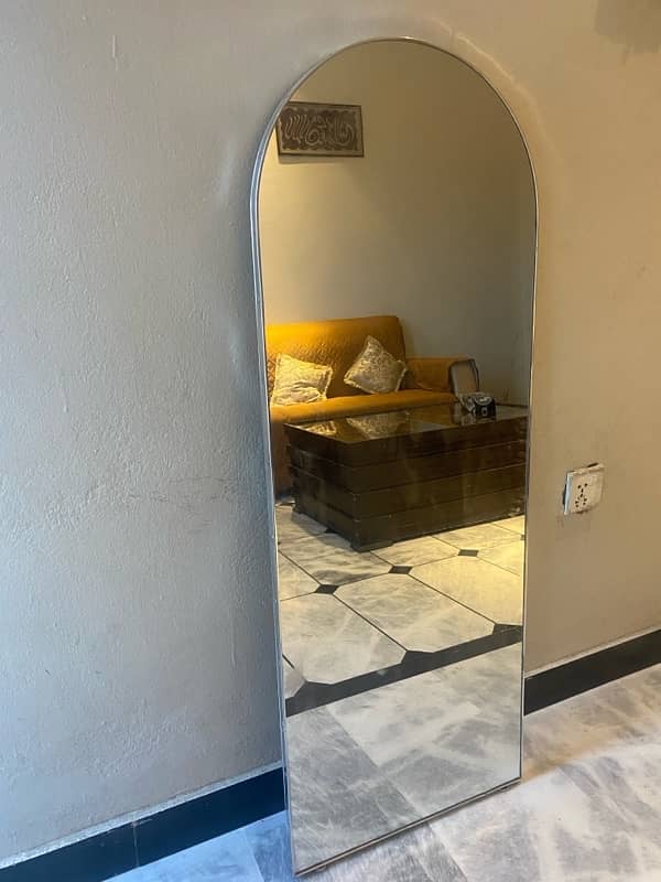 Floor wall mirror 1