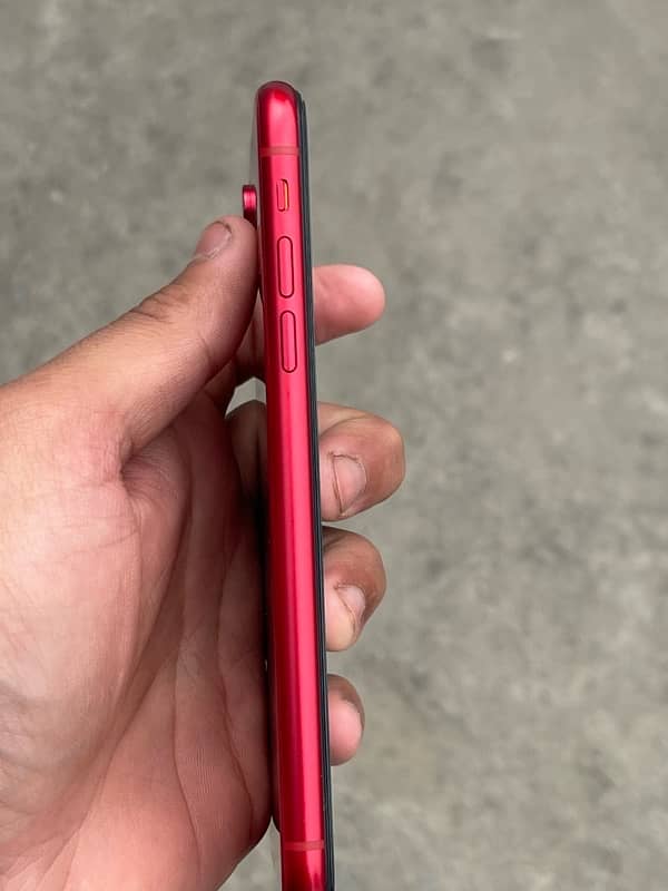 iphone xr 64gb 4