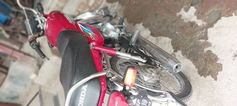 honda cd 70 fir sale giod condition 3