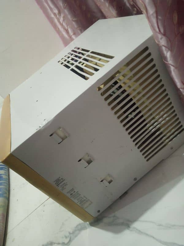 Ac (Frigidaire) American 2