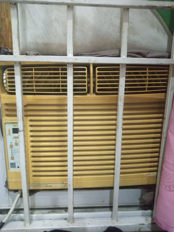 Ac (Frigidaire) American 18