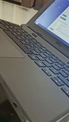 DELL CHROMEBOOK p22t LAPTOP