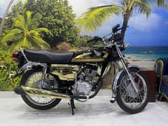 Honda 125 black gold special edition 2025