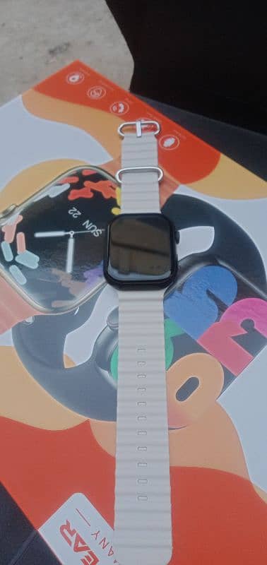 kw13max watch new condition ha  es ki price 3500 7