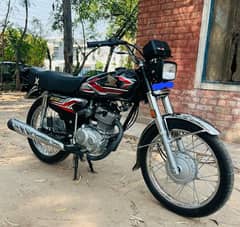 Honda 125 Black 2024