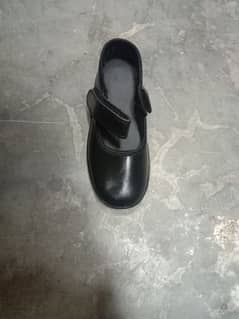 school shoes size 7+10 11+1 2+5