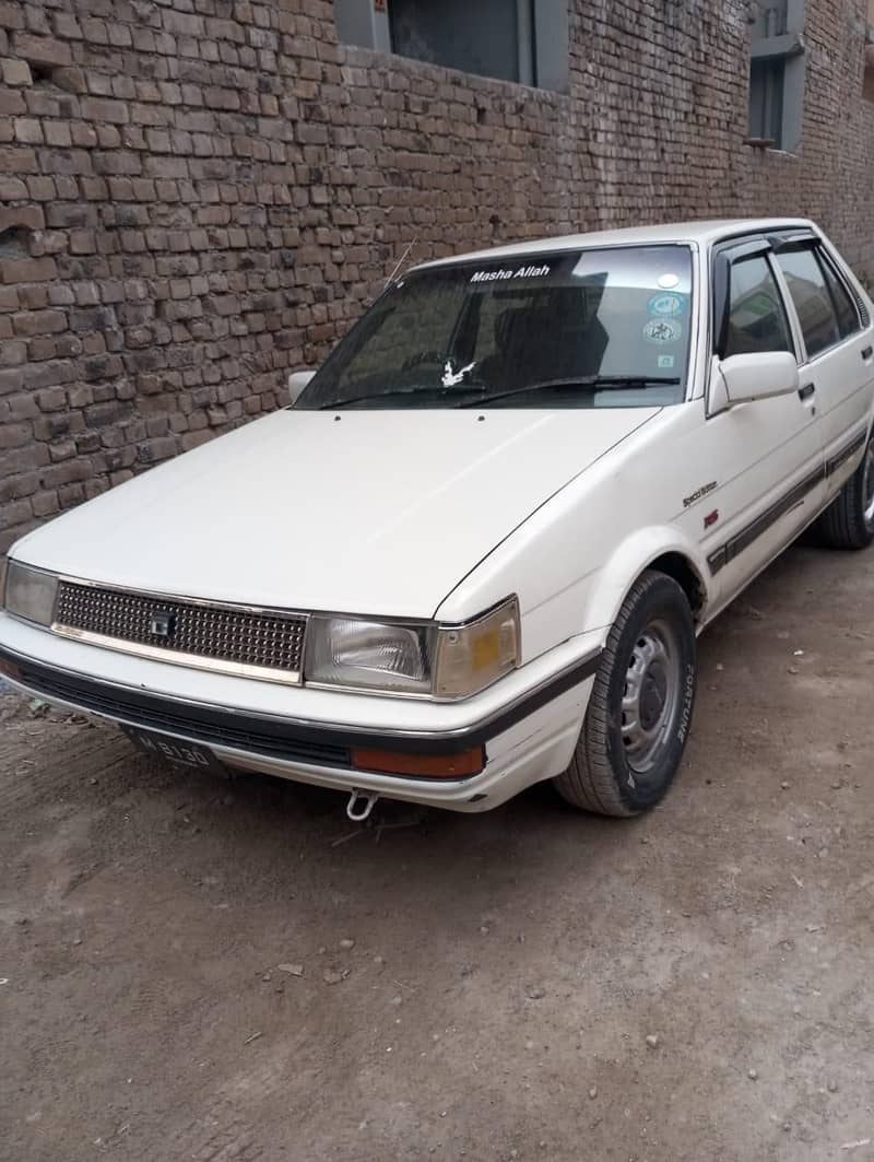 Toyota Corolla Altis 1986 0