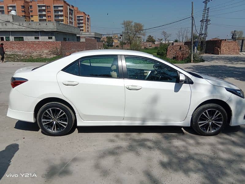 Toyota Corolla Altis X 1.6 10