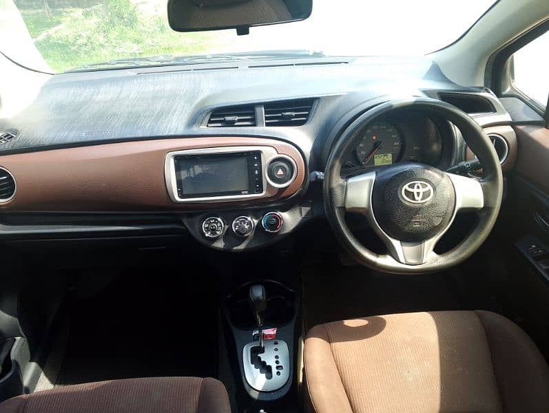 Toyota Vitz jewela push-start 8