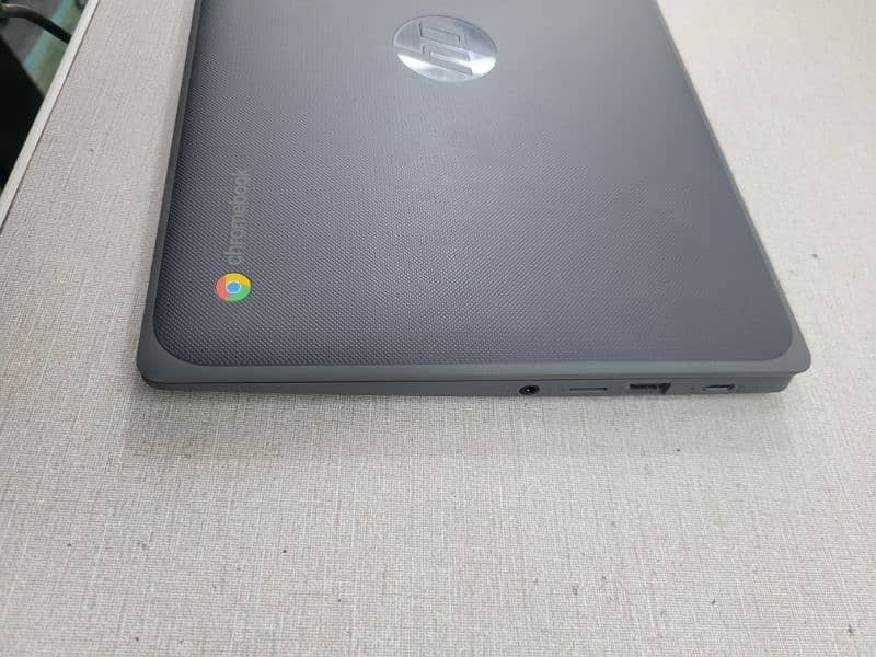 Hp chromebook 11 G8 EE 1