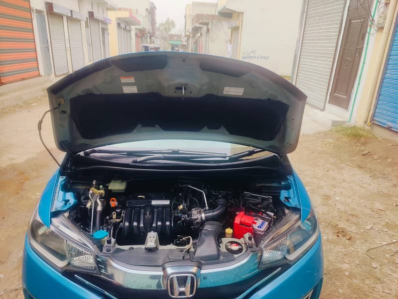 Honda Fit 1.5 Hybrid 2014 Model 7