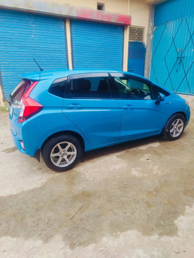 Honda Fit 1.5 Hybrid 2014 Model 15