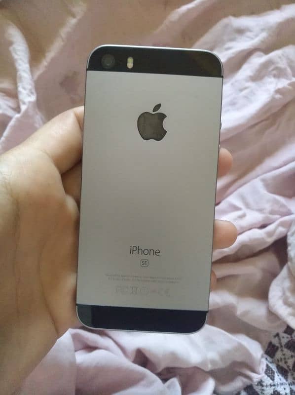 iPhone 5se Grey NON PTA 2