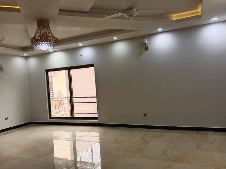 Upper portion For Rent 3