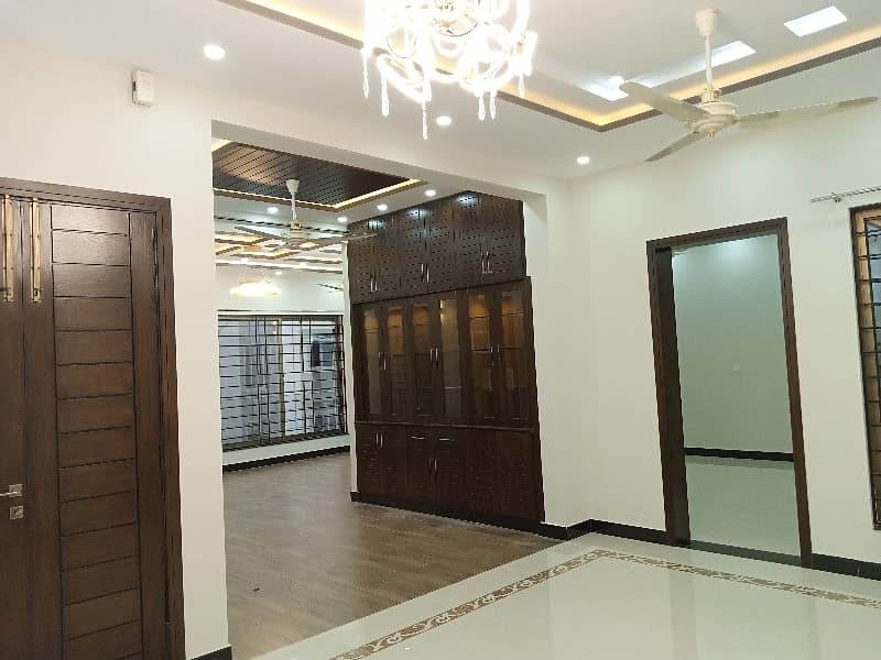 Upper Portion For Rent 6