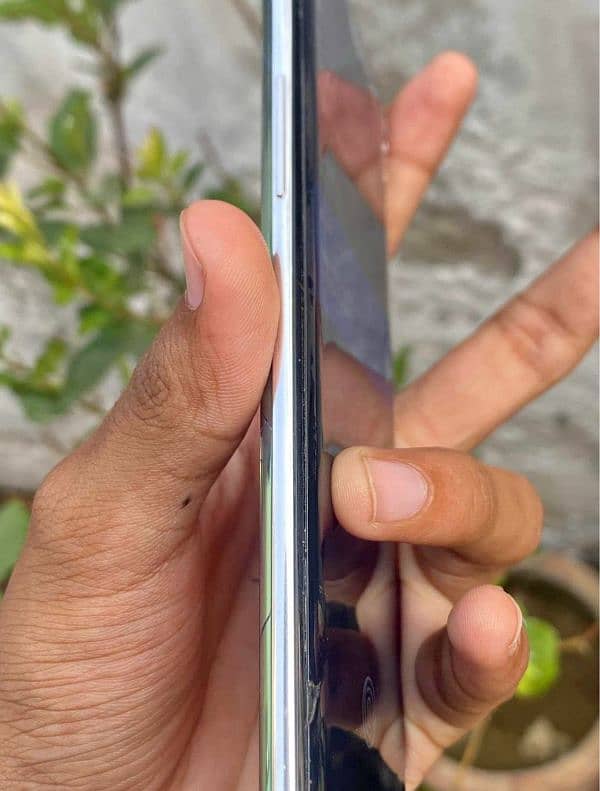 OnePlus Dual sim it a 8 128gb and condition 10 ba 9 1