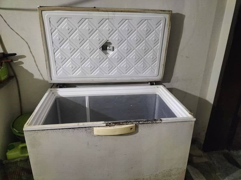 D freezer  waves company company for sale 8